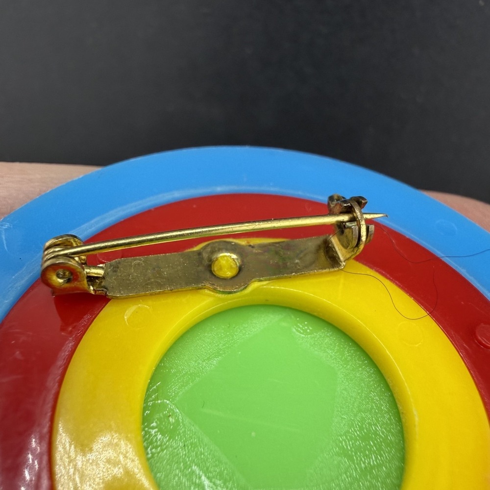Vintage Retro Brooch‎ Bright Colorful Western Germany Plastic Mod Pop - Picture 3 of 8